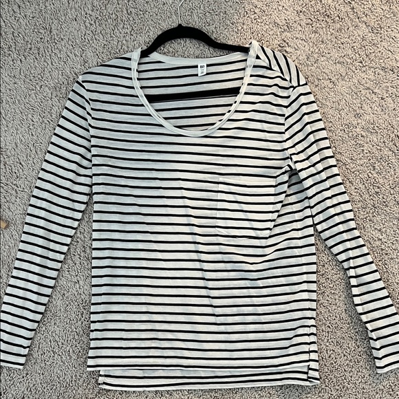Nordstrom brass plum flowy long sleeve. Striped Long Sleeve Women's Top - Picture 1 of 2